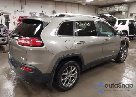 2018 Jeep Cherokee Latitude Plus 4X4 из США, поврежденный, VIN 1C4PJMLX4JD617620